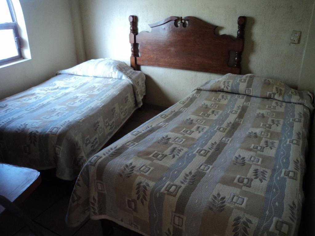 Hotel Mario'S Inn Ramos Arizpe Δωμάτιο φωτογραφία