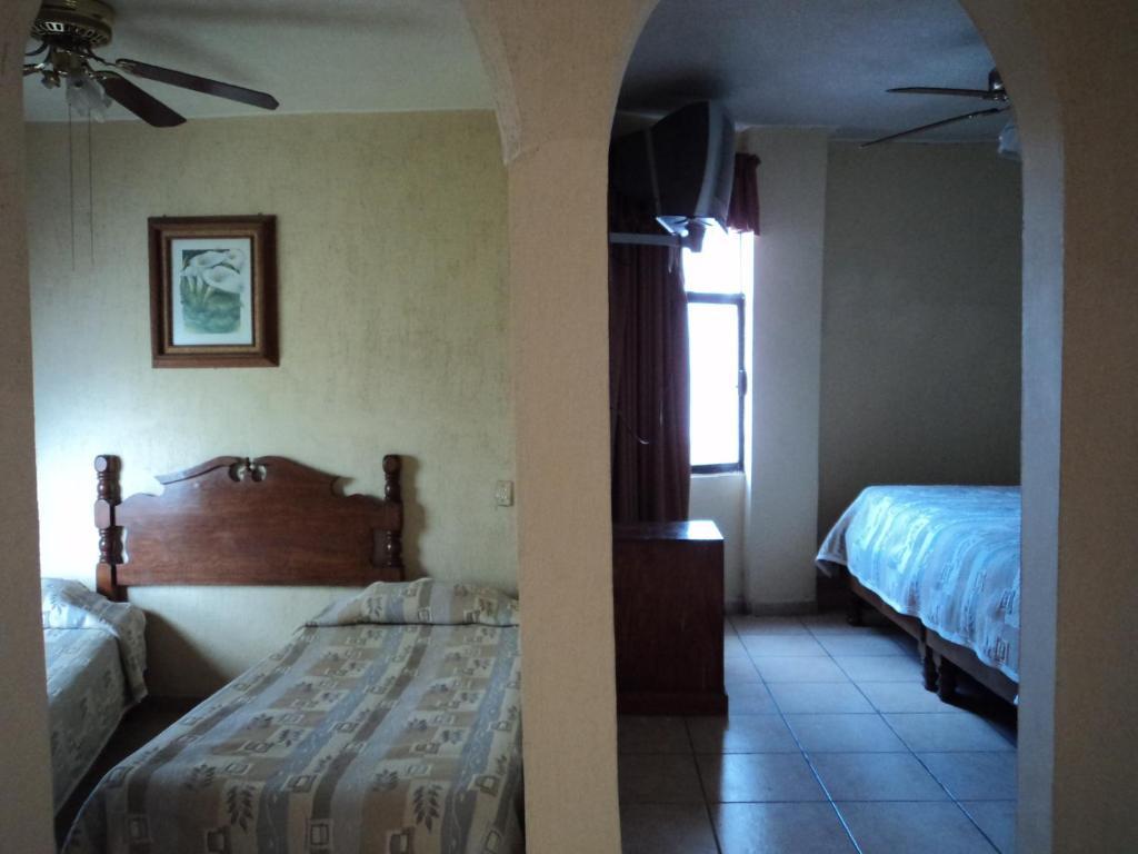 Hotel Mario'S Inn Ramos Arizpe Εξωτερικό φωτογραφία