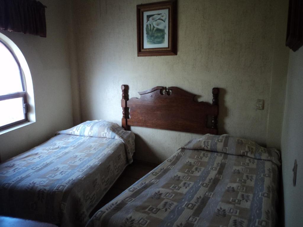 Hotel Mario'S Inn Ramos Arizpe Δωμάτιο φωτογραφία